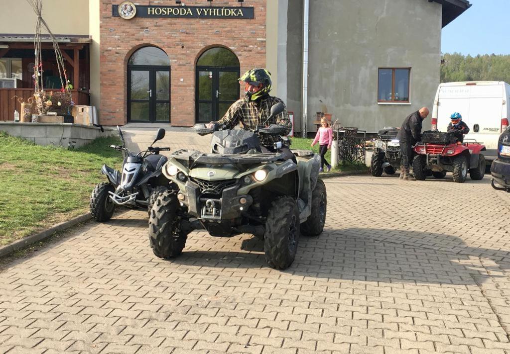 Pension Vyhlidka Klášterec nad Ohří Zewnętrze zdjęcie